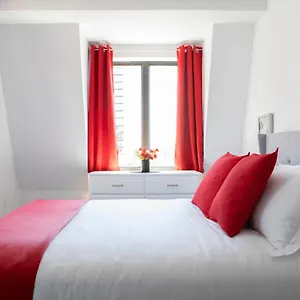 Hotel Cameo And