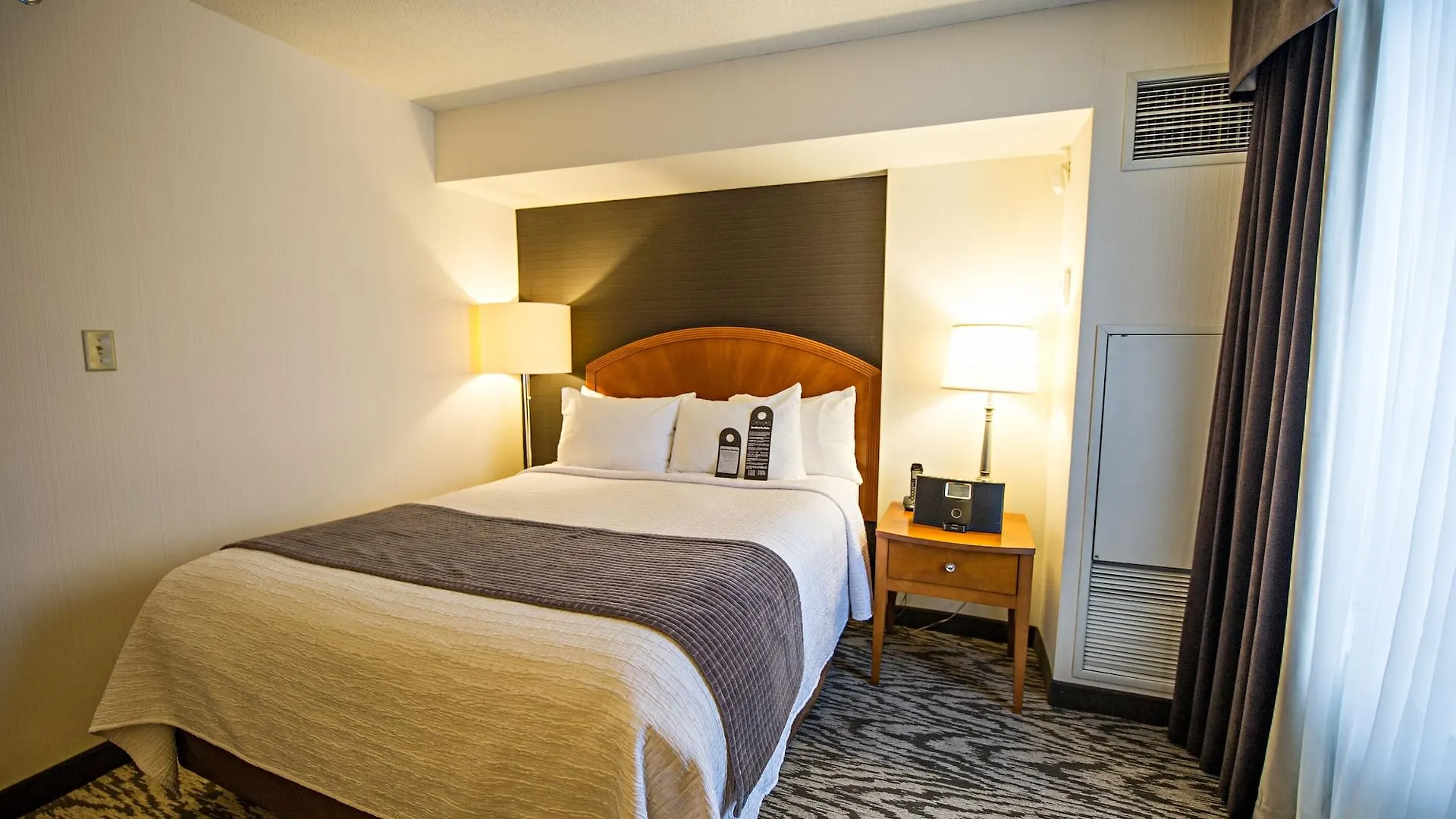 Cambridge Suites Hotel Halifax