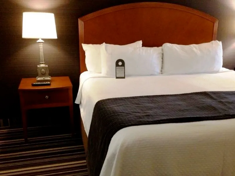 Cambridge Suites Hotel Halifax 3*,