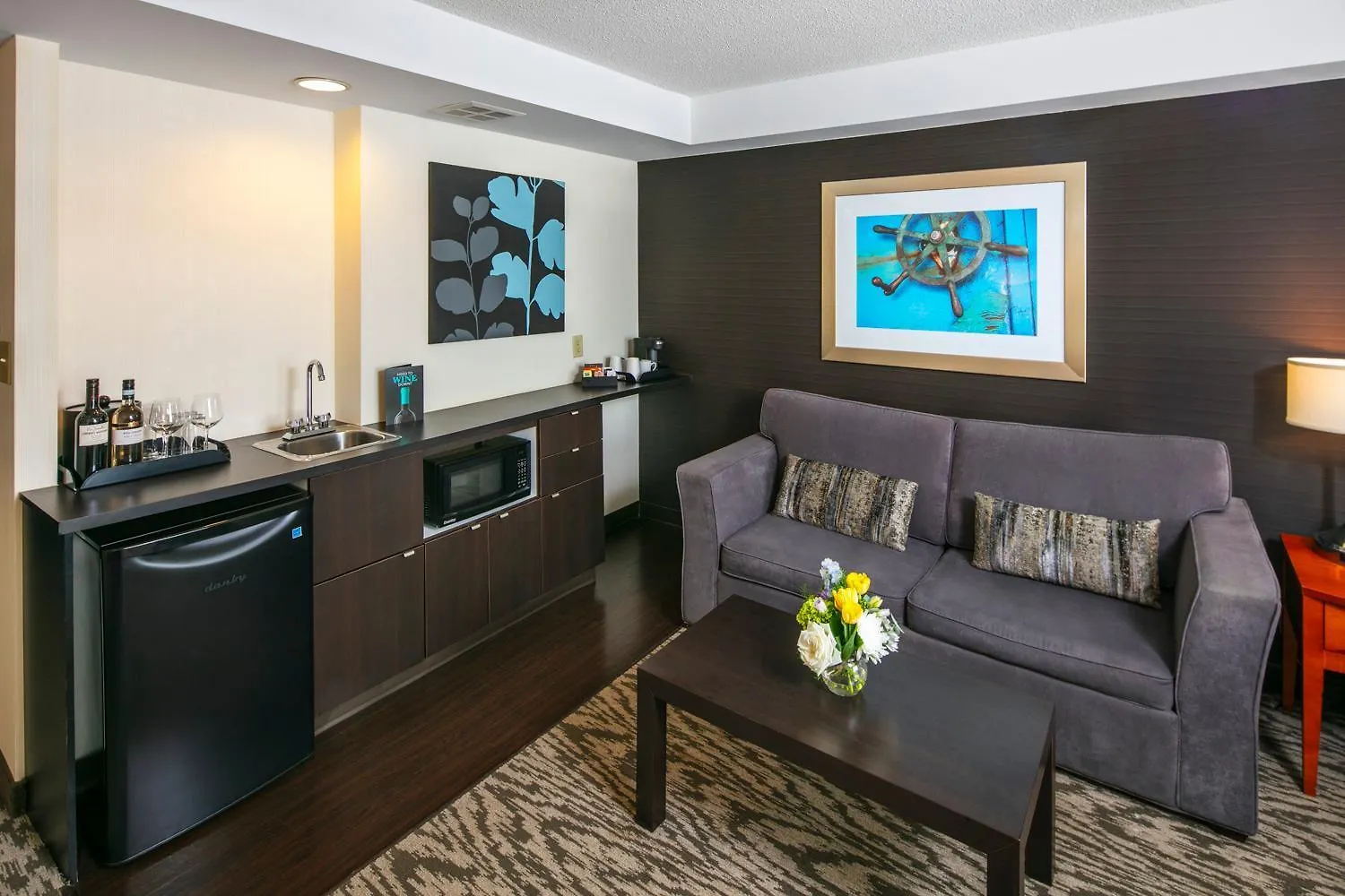 Cambridge Suites Hotel Halifax 3*,