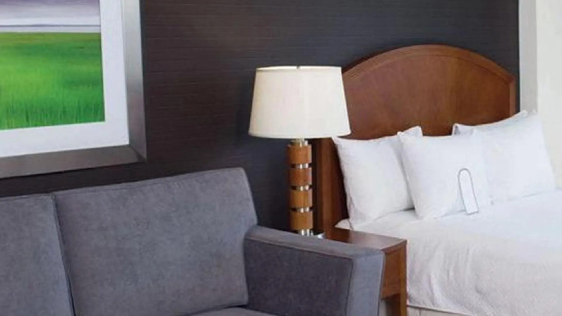Cambridge Suites Hotel הליפקס קנדה