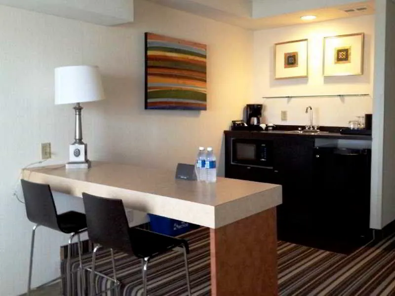Cambridge Suites Hotel Halifax